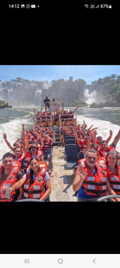 Familiar Puerto Iguazu