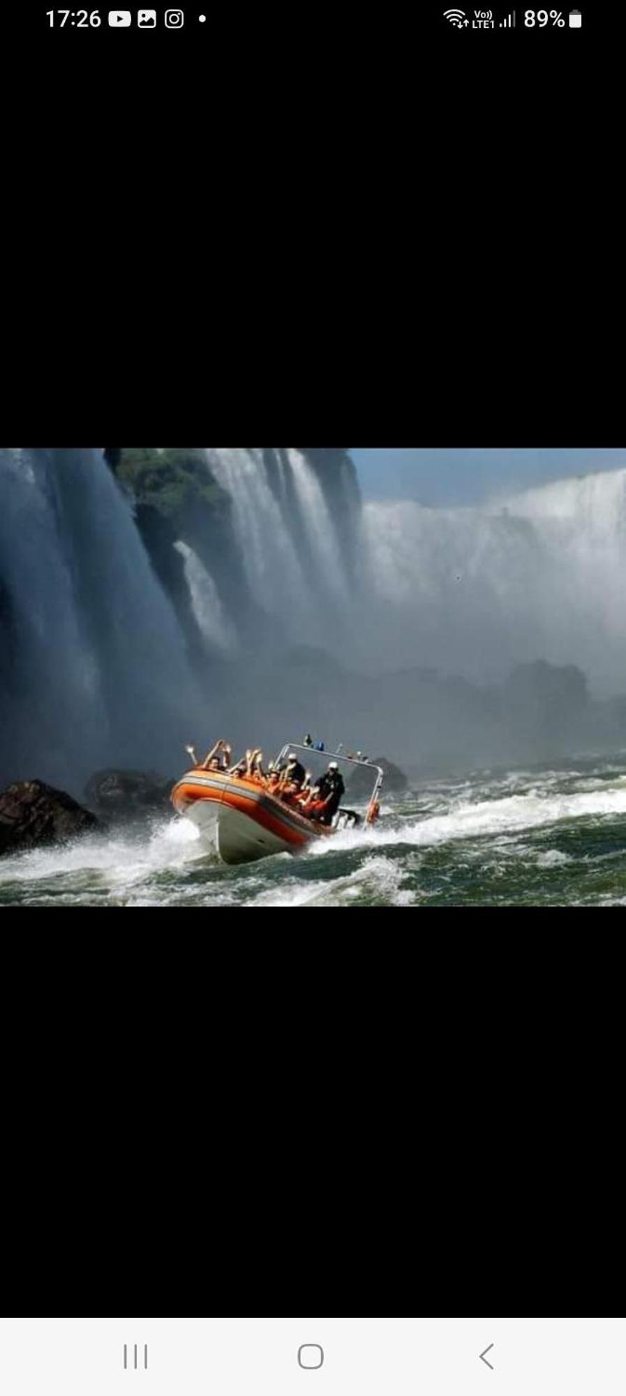Familiar Puerto Iguazu